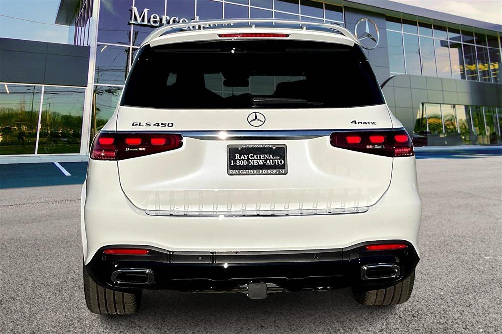 new 2026 Mercedes-Benz GLS 450 car, priced at $106,270
