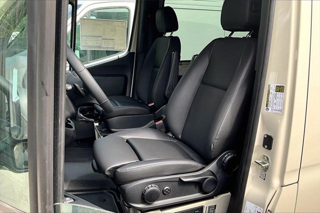 new 2024 Mercedes-Benz Sprinter 2500 car, priced at $76,908