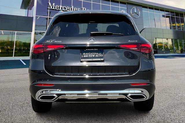new 2025 Mercedes-Benz GLC 300 car, priced at $58,570