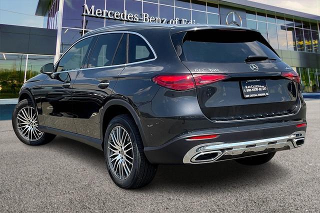 new 2025 Mercedes-Benz GLC 300 car, priced at $58,570