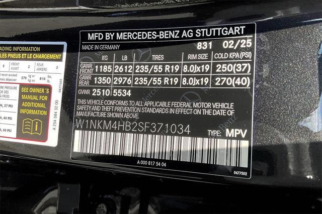 new 2025 Mercedes-Benz GLC 300 car, priced at $58,570