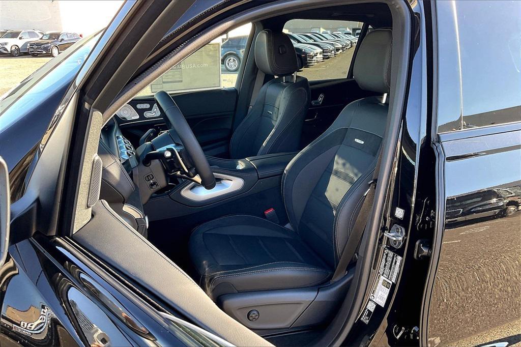 new 2026 Mercedes-Benz AMG GLE 53 car, priced at $102,325