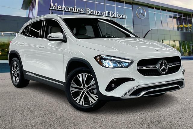 new 2025 Mercedes-Benz GLA 250 car, priced at $44,250