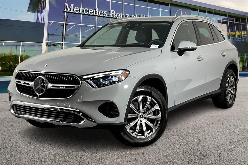 new 2025 Mercedes-Benz GLC 300 car, priced at $57,415