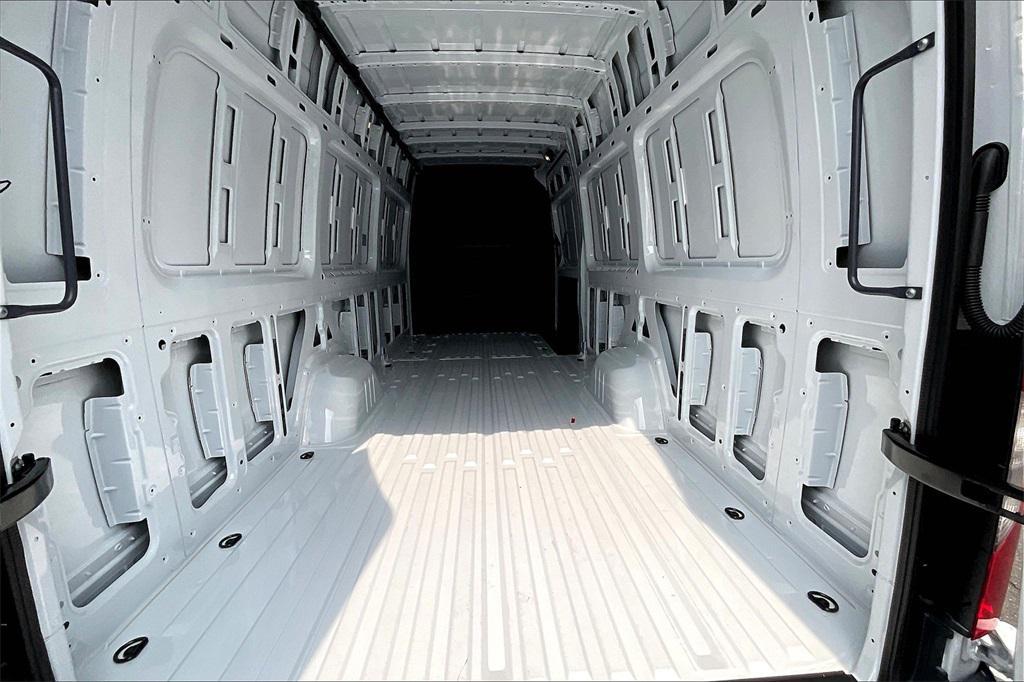 new 2025 Mercedes-Benz Sprinter 2500 car, priced at $77,526
