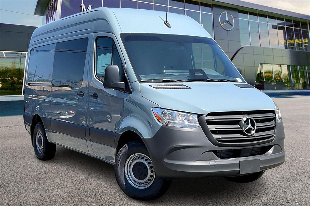 new 2025 Mercedes-Benz Sprinter 2500 car, priced at $65,400