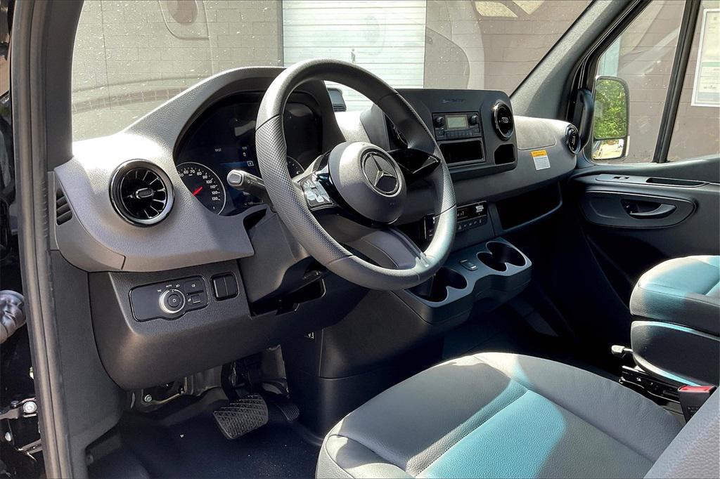 new 2025 Mercedes-Benz Sprinter 3500 car, priced at $85,261