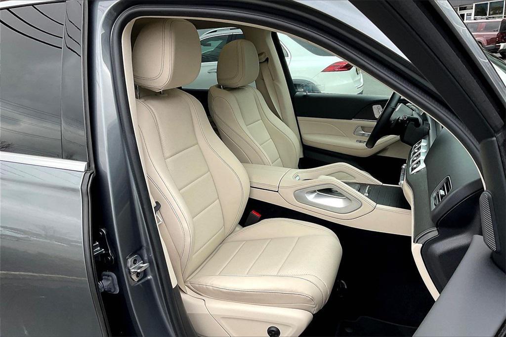 used 2023 Mercedes-Benz GLE 350 car, priced at $51,449