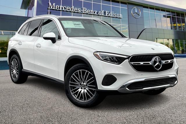 new 2025 Mercedes-Benz GLC 300 car, priced at $57,120