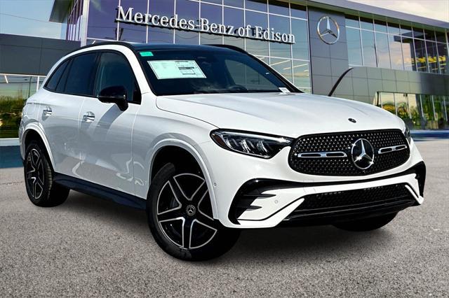 new 2025 Mercedes-Benz GLC 300 car, priced at $60,870
