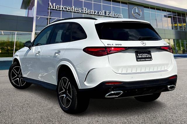 new 2025 Mercedes-Benz GLC 300 car, priced at $60,870