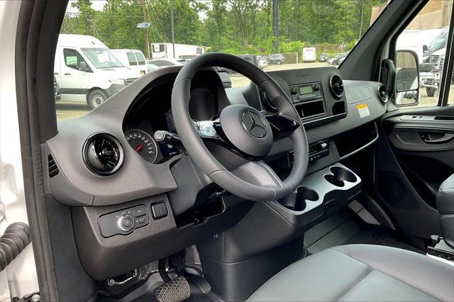 new 2025 Mercedes-Benz Sprinter 2500 car, priced at $67,968