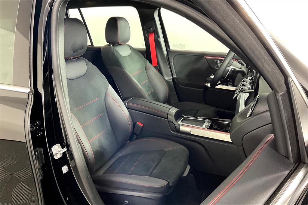 used 2025 Mercedes-Benz AMG GLB 35 car, priced at $51,101