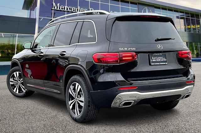 new 2025 Mercedes-Benz GLB 250 car, priced at $49,595
