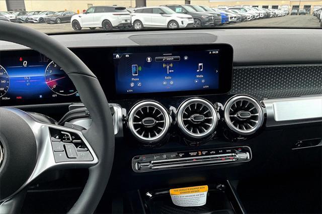 new 2025 Mercedes-Benz GLB 250 car, priced at $49,595
