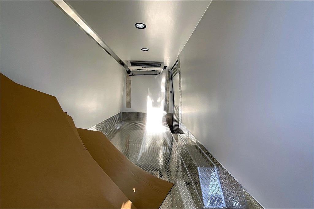 new 2025 Mercedes-Benz Sprinter 2500 car, priced at $96,675