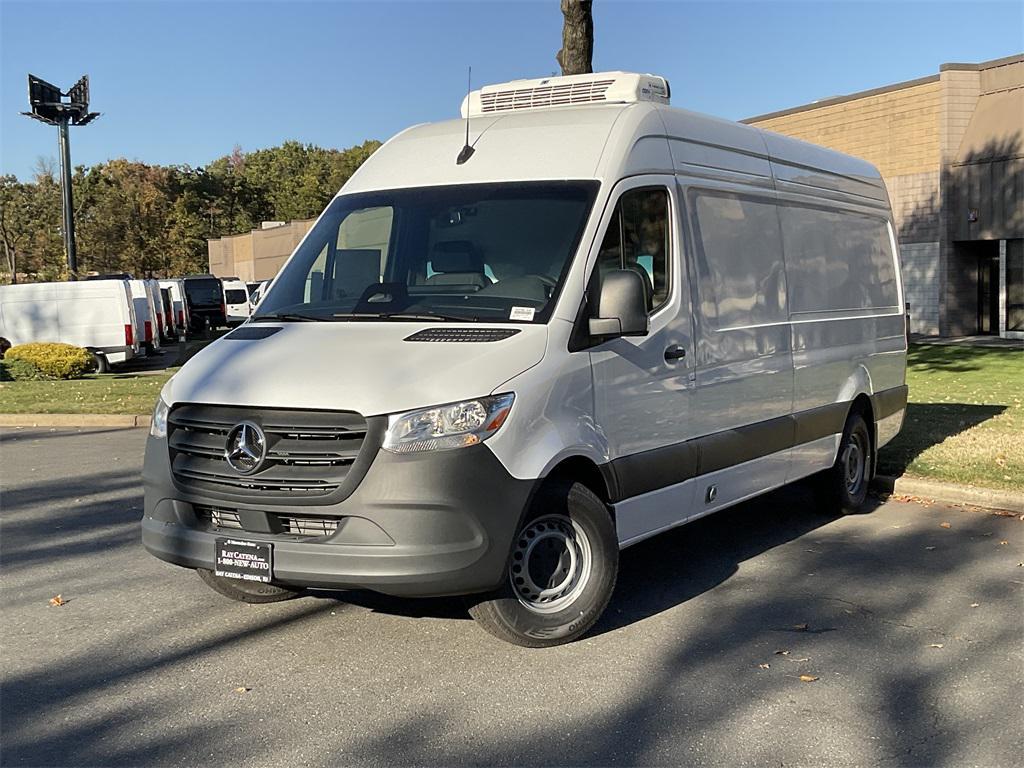 new 2025 Mercedes-Benz Sprinter 2500 car, priced at $96,675