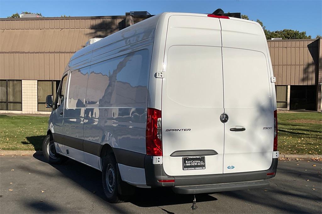 new 2025 Mercedes-Benz Sprinter 2500 car, priced at $96,675