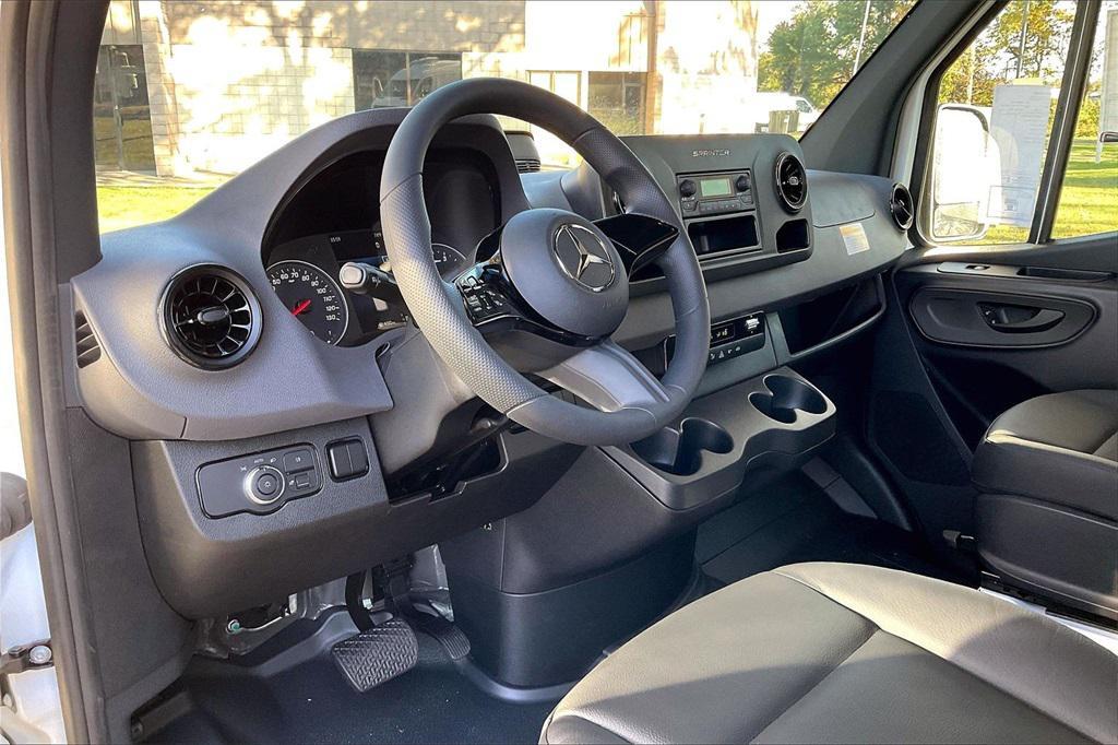 new 2025 Mercedes-Benz Sprinter 2500 car, priced at $96,675