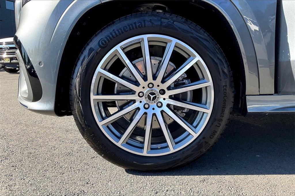 new 2025 Mercedes-Benz GLS 450 car, priced at $107,785
