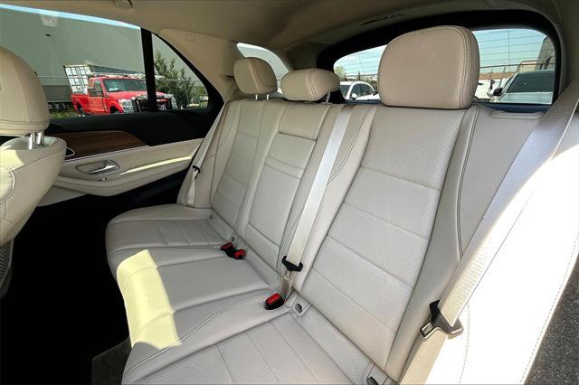 new 2025 Mercedes-Benz GLE 450e car, priced at $75,695