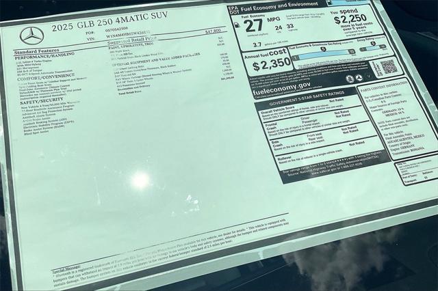 new 2025 Mercedes-Benz GLB 250 car, priced at $51,590