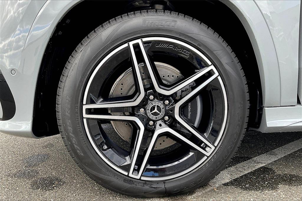 new 2026 Mercedes-Benz GLS 450 car, priced at $98,815