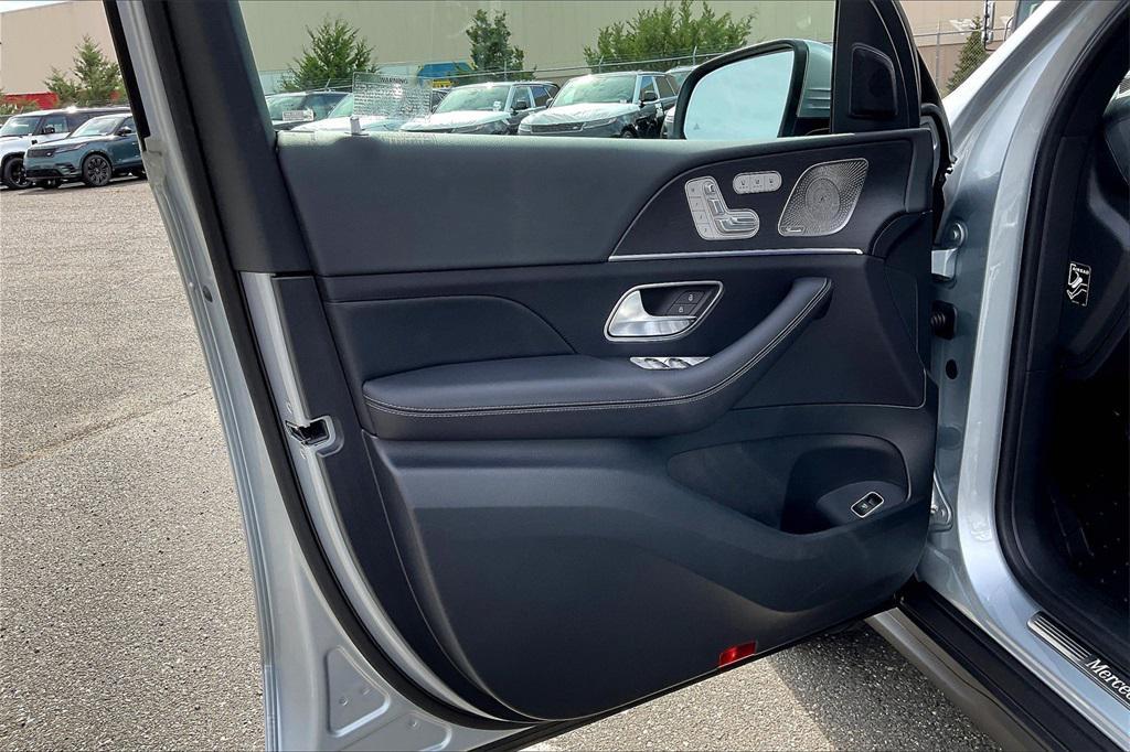 used 2025 Mercedes-Benz GLS 450 car, priced at $89,788