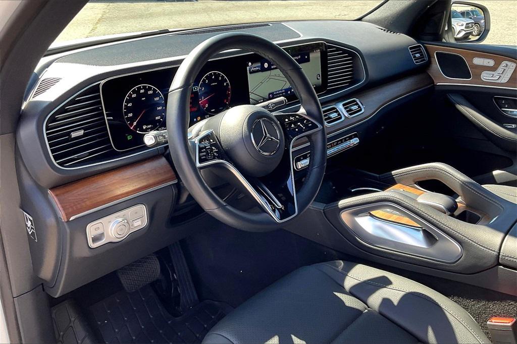 used 2025 Mercedes-Benz GLE 350 car, priced at $63,117