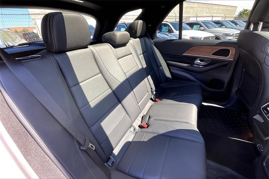 used 2025 Mercedes-Benz GLE 350 car, priced at $63,117