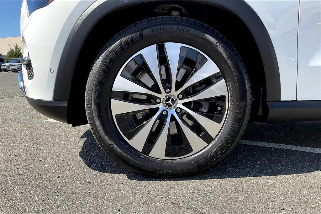 used 2025 Mercedes-Benz GLE 350 car, priced at $63,117