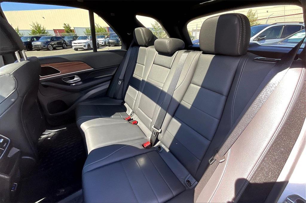 used 2025 Mercedes-Benz GLE 350 car, priced at $63,117