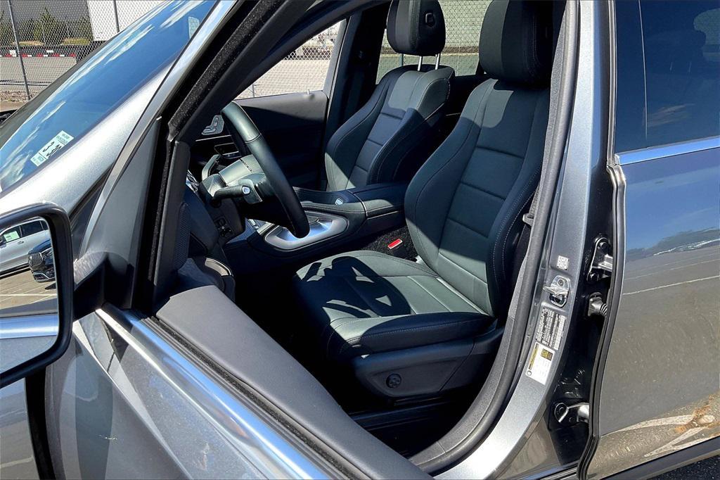 used 2025 Mercedes-Benz GLE 350 car, priced at $61,749