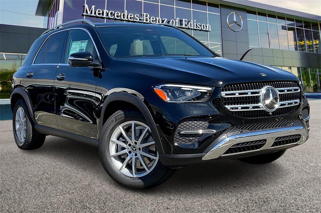 new 2025 Mercedes-Benz GLE 350 car, priced at $68,800