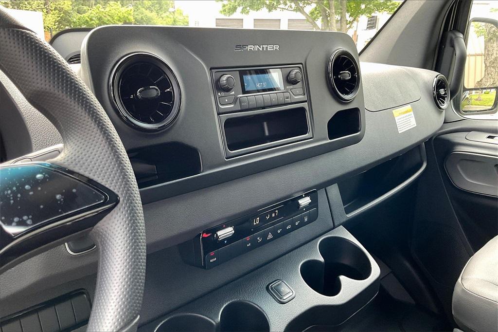 new 2025 Mercedes-Benz Sprinter 3500 car, priced at $85,261