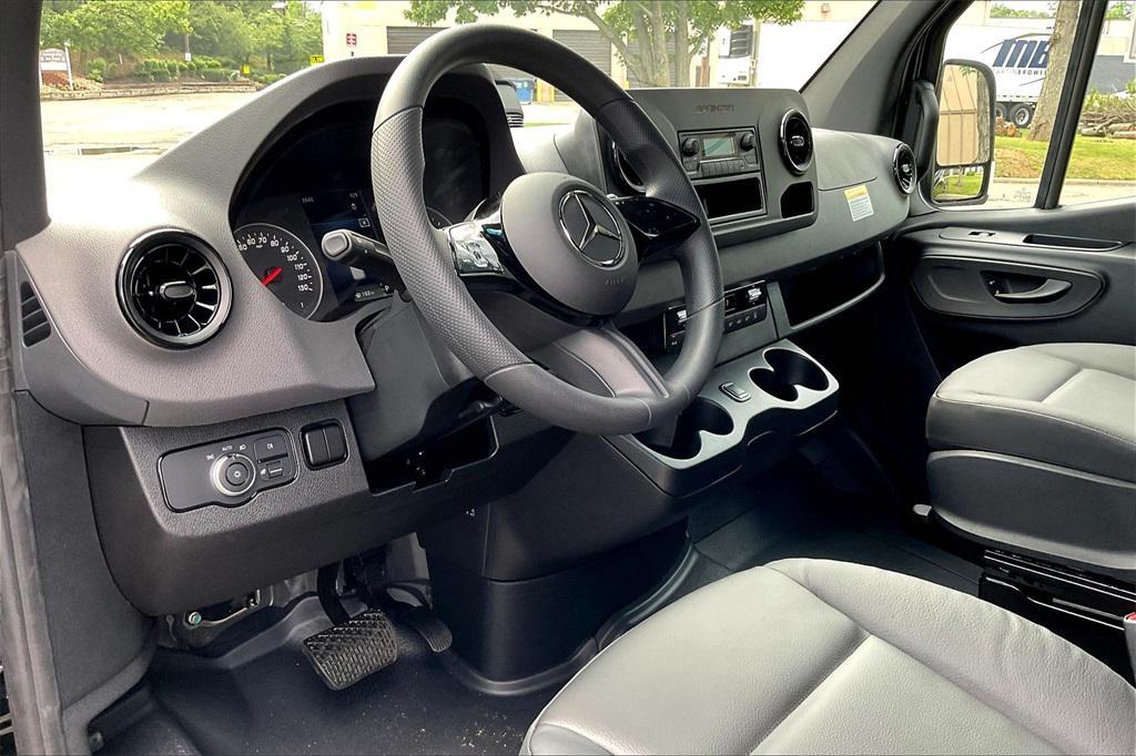 new 2025 Mercedes-Benz Sprinter 3500 car, priced at $85,261