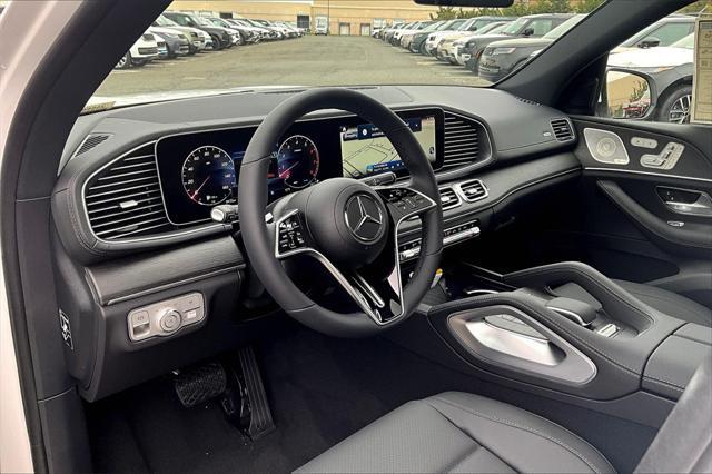new 2025 Mercedes-Benz GLS 450 car, priced at $91,185