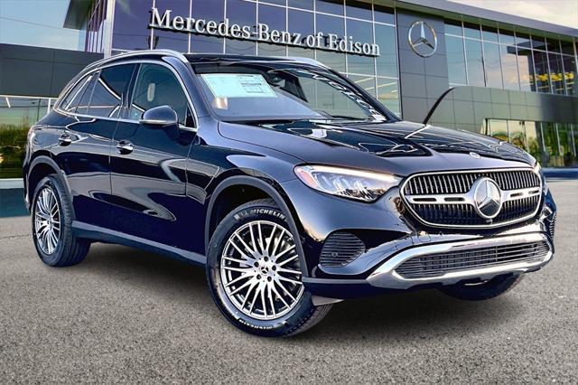 new 2025 Mercedes-Benz GLC 300 car, priced at $53,765