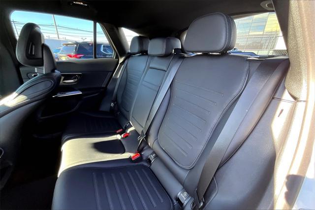 new 2025 Mercedes-Benz GLC 300 car, priced at $59,170