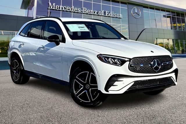 new 2025 Mercedes-Benz GLC 300 car, priced at $59,170