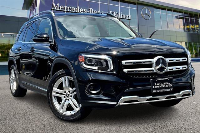 used 2021 Mercedes-Benz GLB 250 car, priced at $33,250