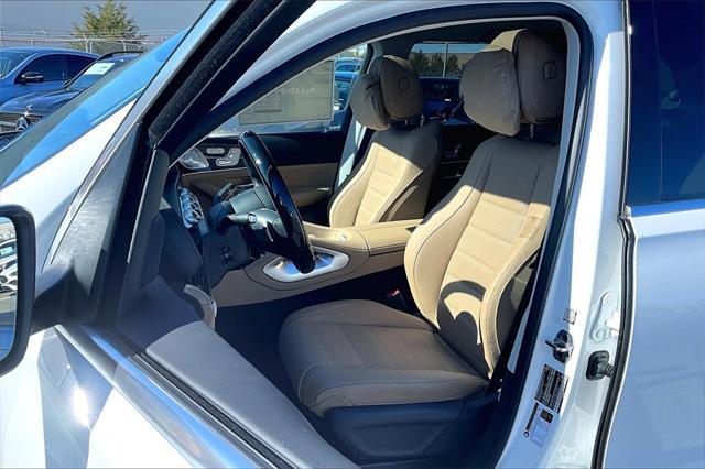 new 2025 Mercedes-Benz GLS 450 car, priced at $100,795