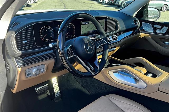 new 2025 Mercedes-Benz GLS 450 car, priced at $100,795