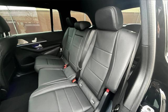 new 2025 Mercedes-Benz GLS 450 car, priced at $91,615