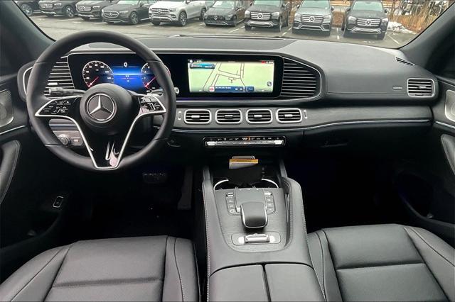 new 2025 Mercedes-Benz GLS 450 car, priced at $91,615