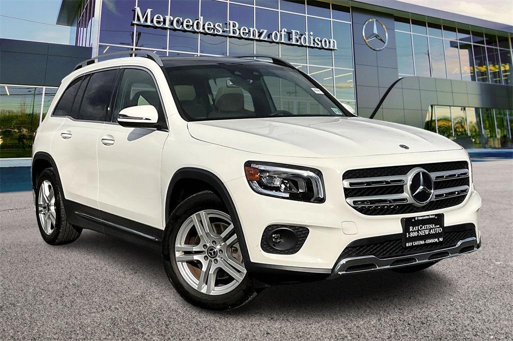 used 2022 Mercedes-Benz GLB 250 car, priced at $35,495