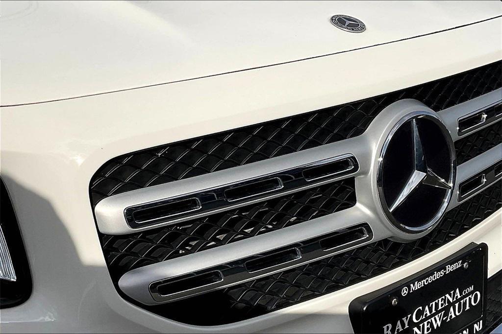 used 2022 Mercedes-Benz GLB 250 car, priced at $35,495