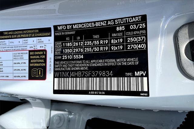 new 2025 Mercedes-Benz GLC 300 car, priced at $71,525