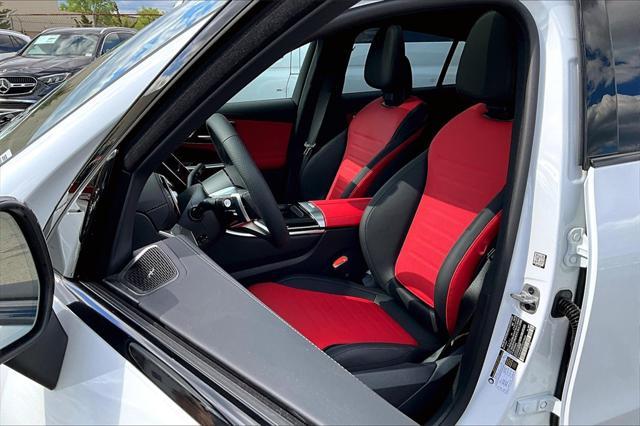 new 2025 Mercedes-Benz GLC 300 car, priced at $71,525