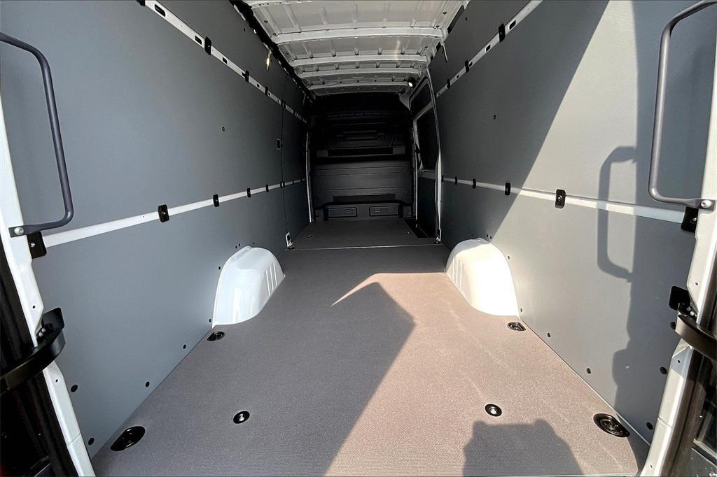 new 2025 Mercedes-Benz Sprinter 2500 car, priced at $68,783